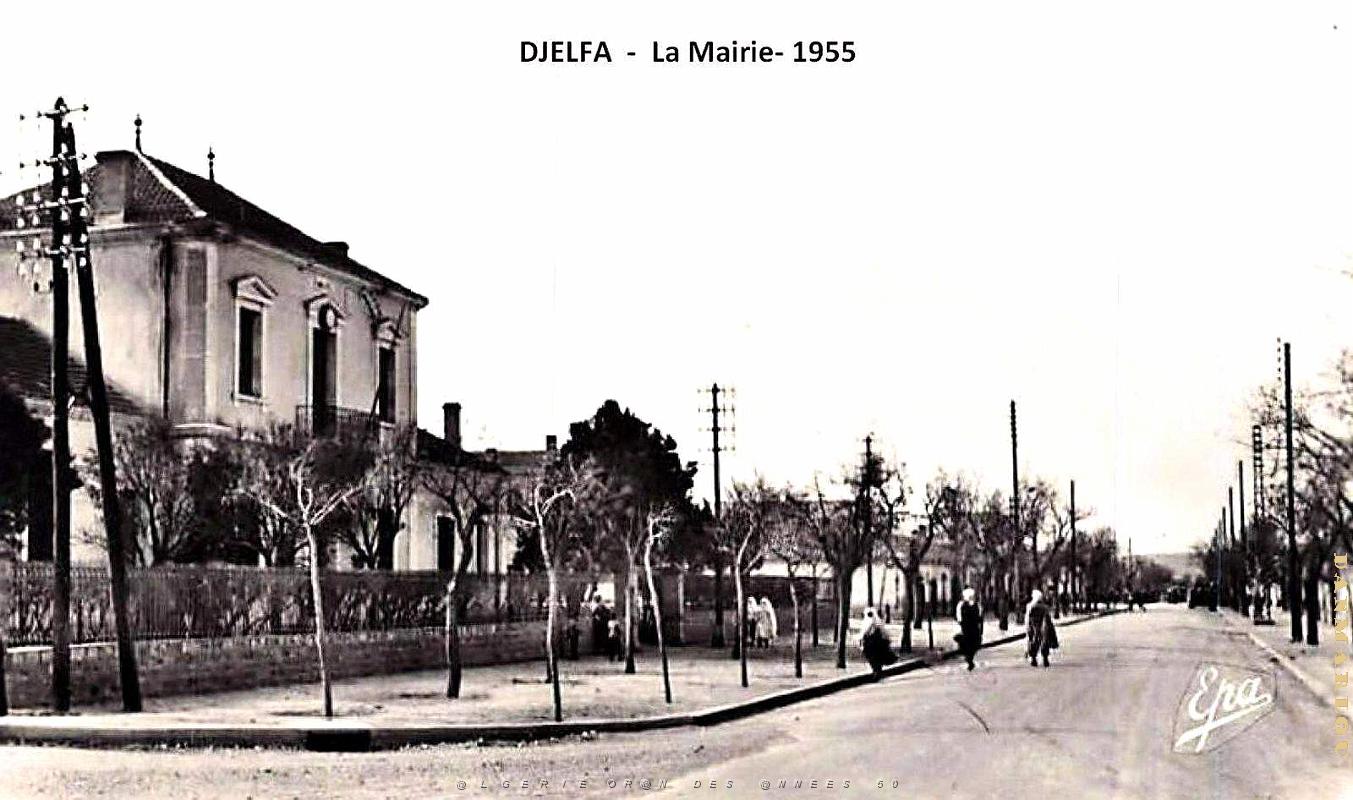 Djelfa - Mairie - 1955.jpg